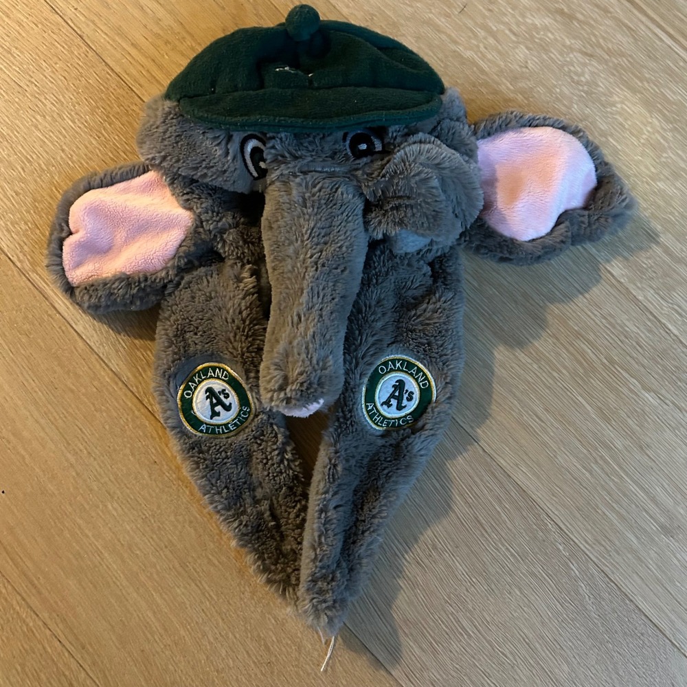 Oakland Athletics Stomper Plush Hat Grey Green Mascot Faux Fur‎ Beanie
